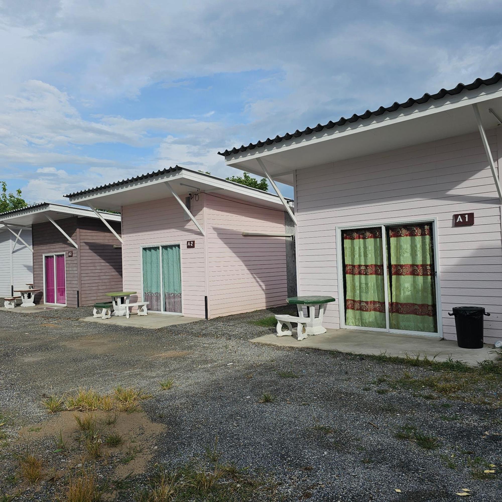 Bansuan Inthanon Resort -Classic House Chom Thong Exterior foto